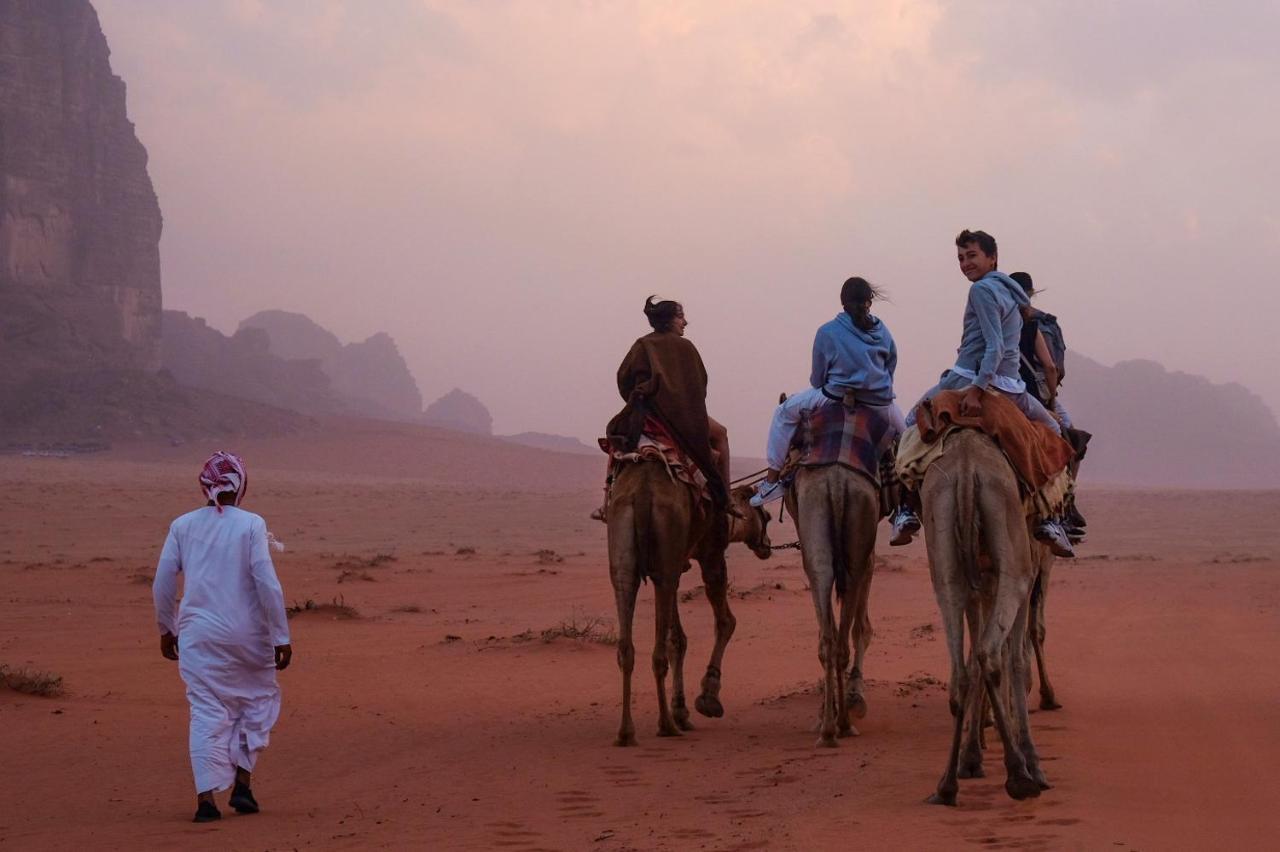 Desert Sky Camp&Tours Wadi Rum Exteriér fotografie